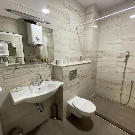 De Luxe Burgas, Center * Burgas Stad